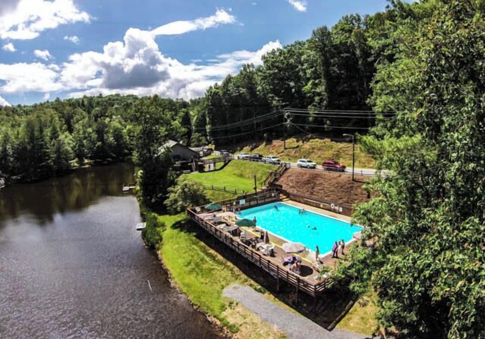 Powder Horn Community Amenities