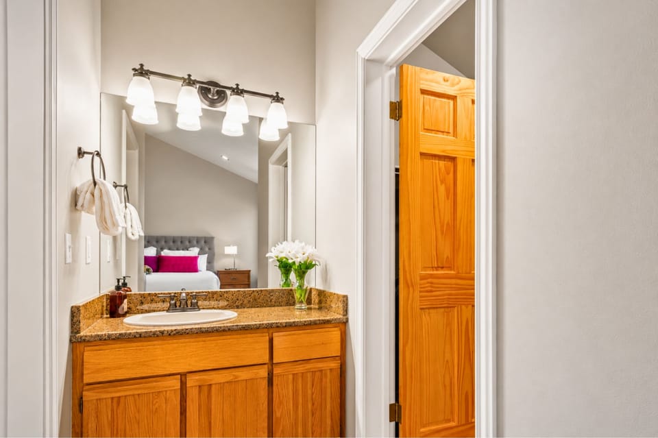 Private 3-Bedroom Townhome w/ Hot Tub | CCT-2180 by KBM House in Park City