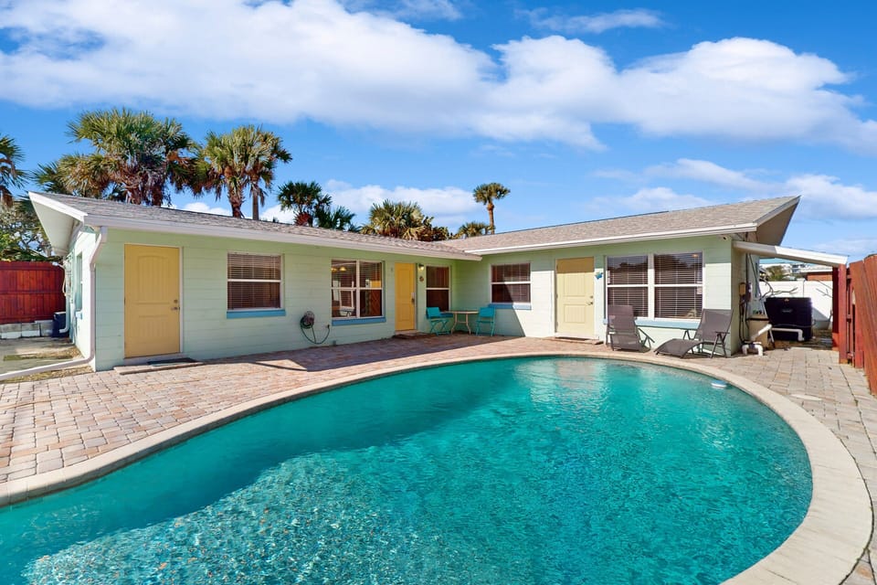 Relax at this charming beach stay featuring a private pool, sunny patio, and coastal vibes. Perfect for unwinding after a day at the beach, this vacation rental offers comfort, outdoor living, and laid-back seaside style.