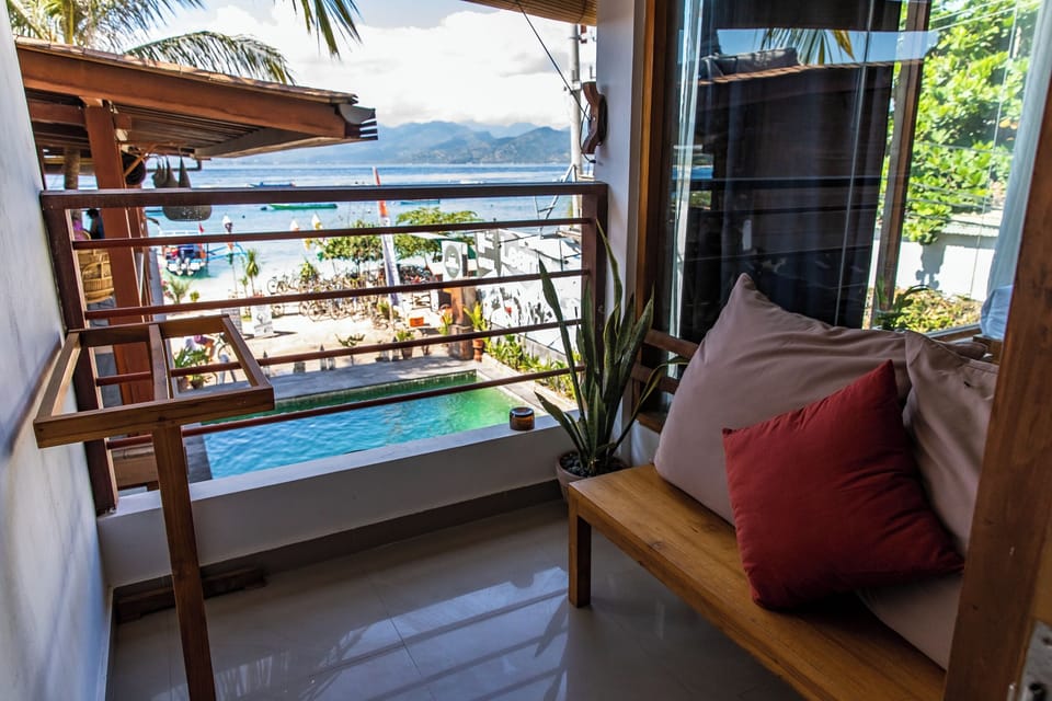 Balcony Seaview King or Twin or Triple Room | Balcony