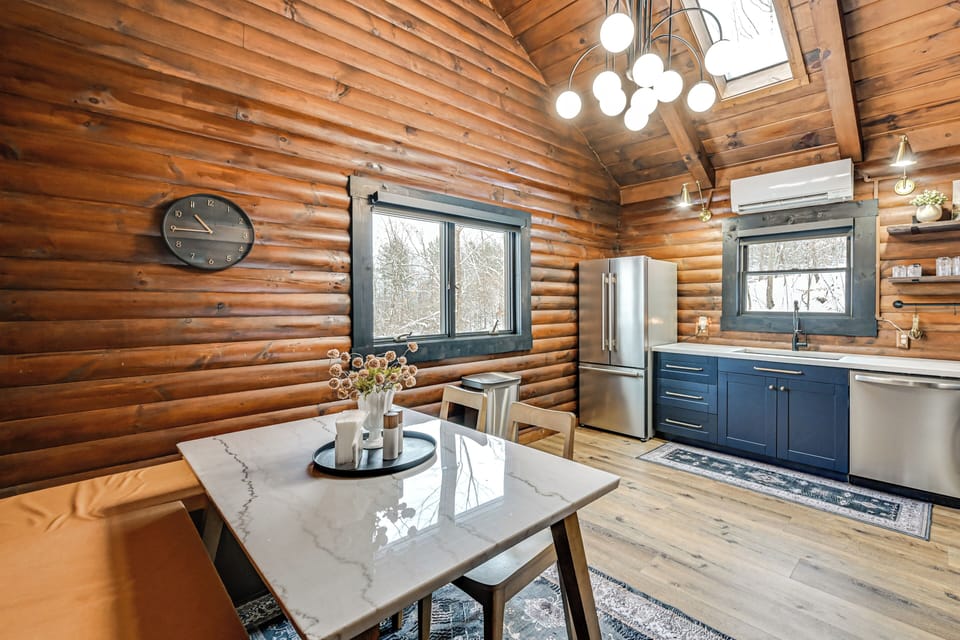 Dining Table | Kitchen