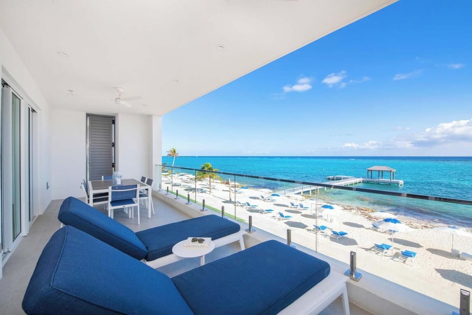 Beach/ocean view