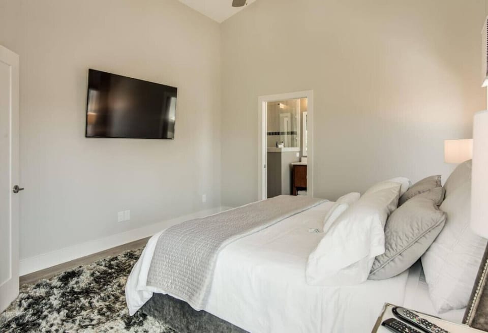TVs in 3 of 4 Bedrooms