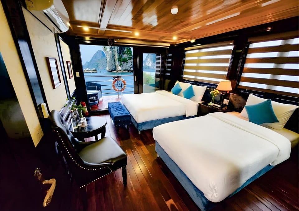 Deluxe Triple Room, Bay View | Free WiFi