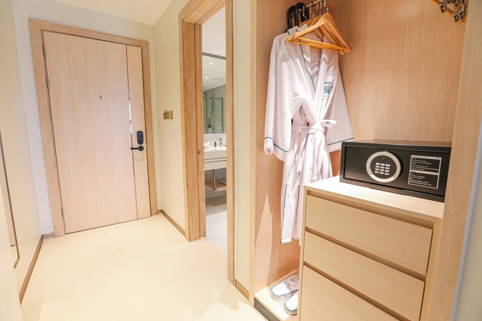 King Room | Interior