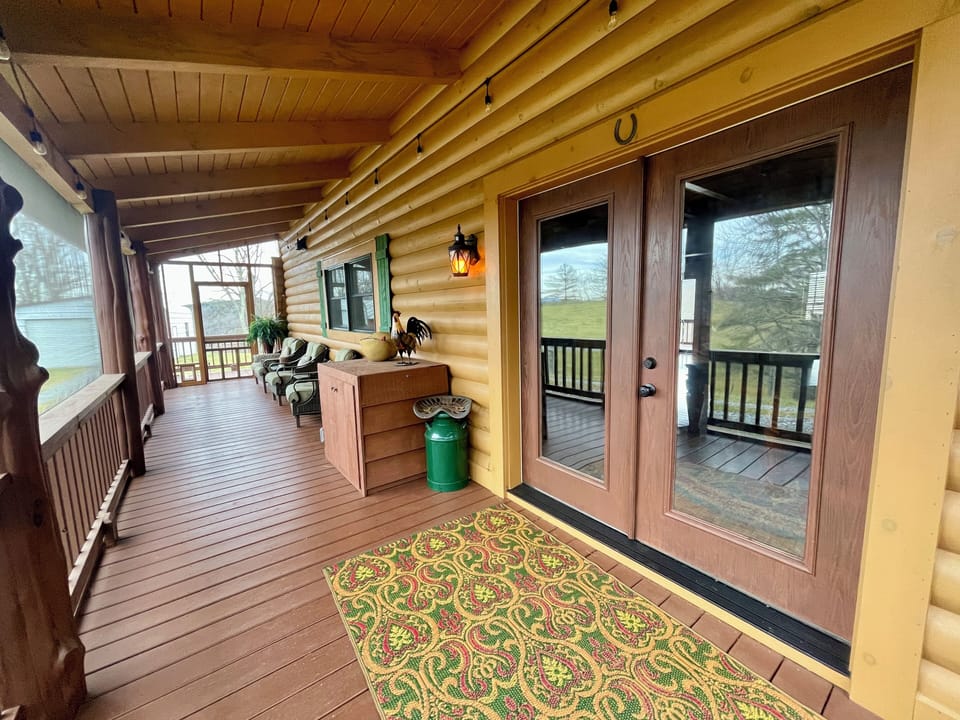 Entrance Door from Screened In Porch