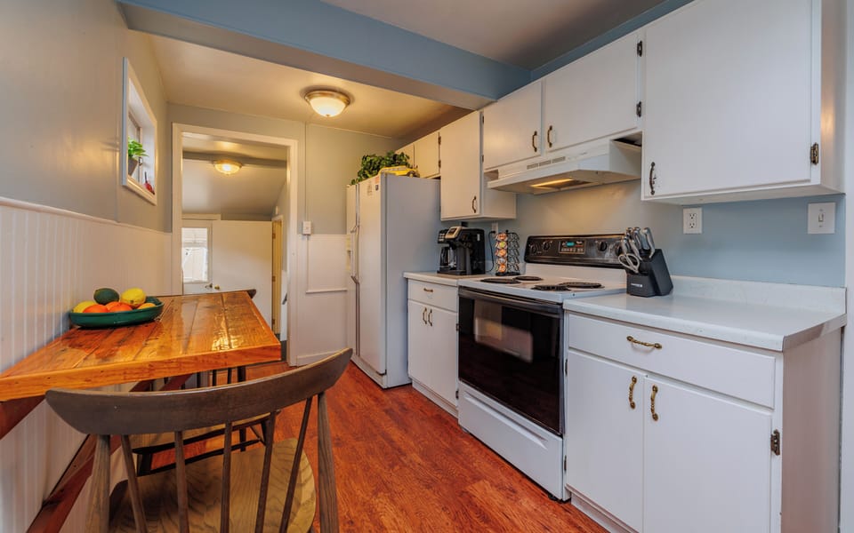 The kitchen has everything you need to easily prepare meals and a breakfast nook for enjoying your morning coffee