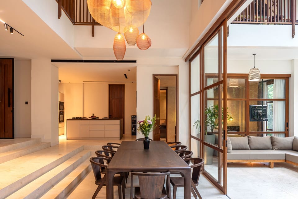 Deluxe Villa, 5 Bedrooms, Private Pool, Pool View | Dining room