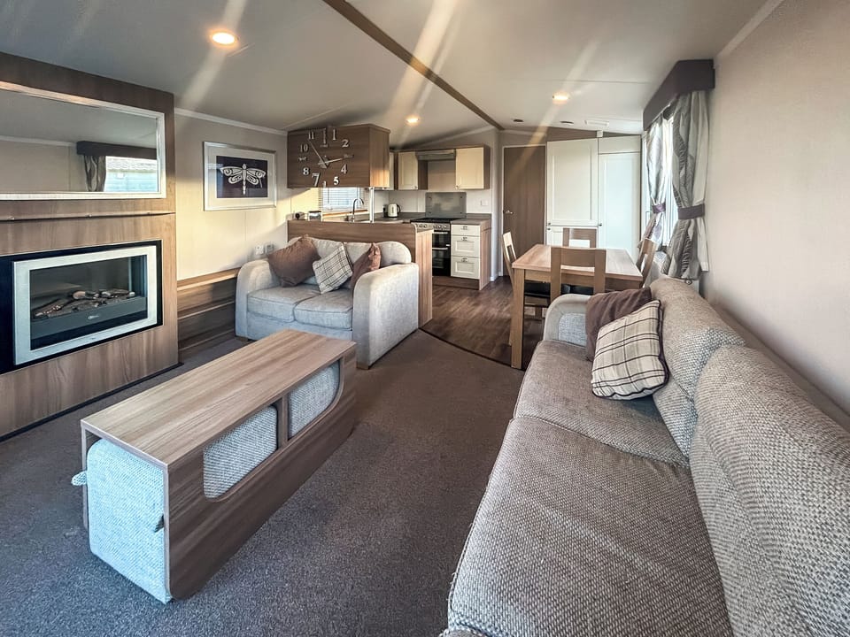 Open plan living space | Simon&rsquo;s Coastal Holiday Home, Caister-On-Sea, near Great Yarmouth