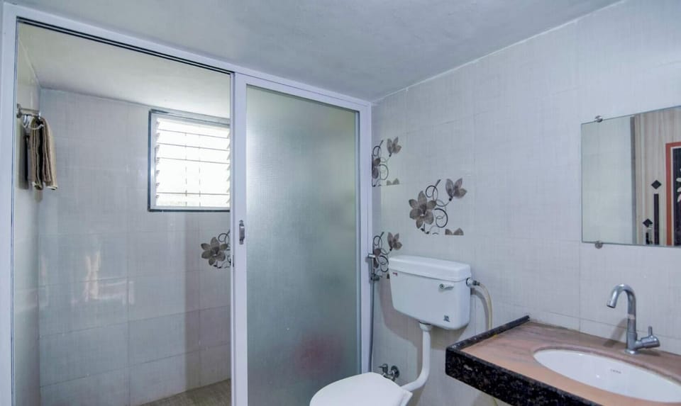 Free toiletries, hair dryer, slippers, towels