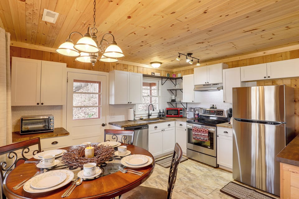 2-Story Cabin