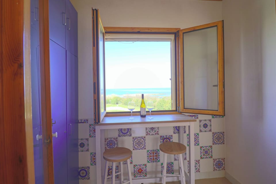 House, 1 Bedroom, Smoking, Ocean View | Interior