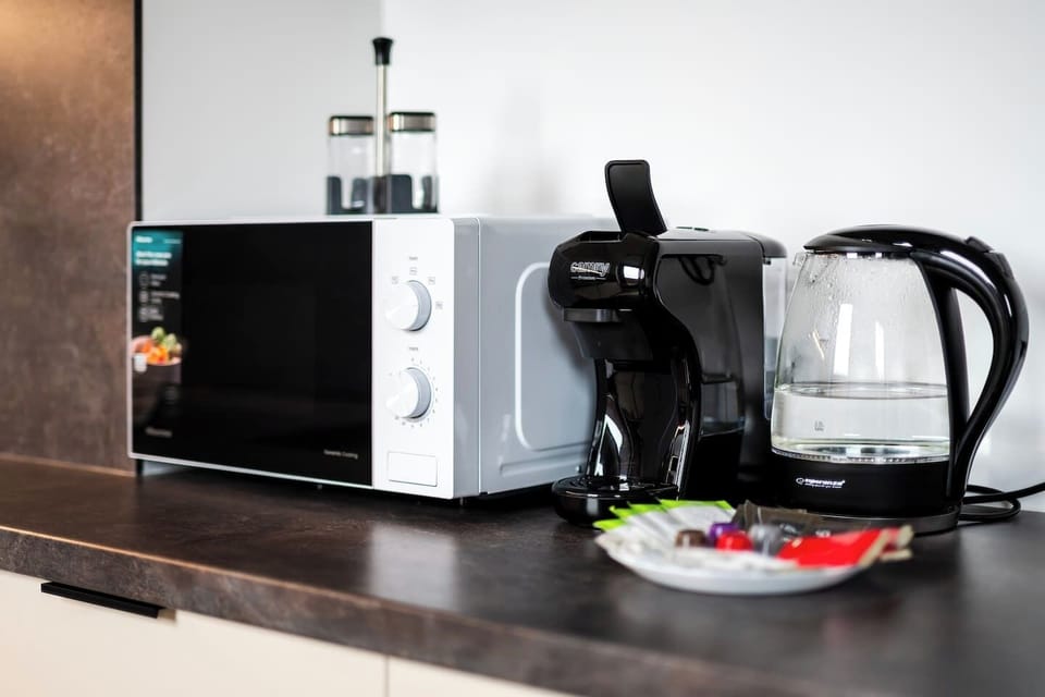 Fully Equipped Kitchen | Book Now with RENTUJEMY.COM