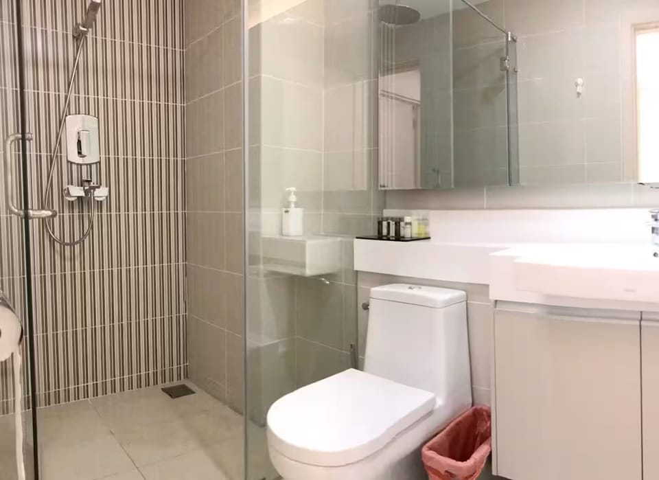 A warm & cozy bathroom.