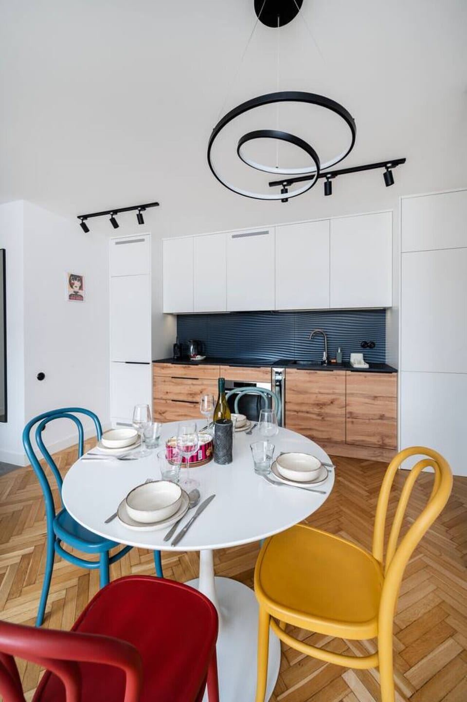 Two Bedroom Apartment Located in the City Center, Perfect for Families and Groups | Book Now with RENTUJEMY