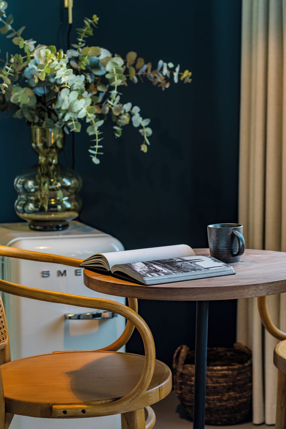 Studio | In-room dining