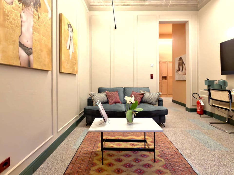 House | 1 bedroom, desk, Internet