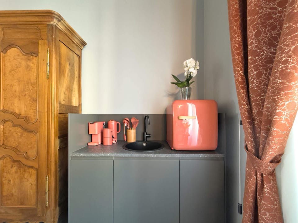 House | 1 bedroom, desk, Internet