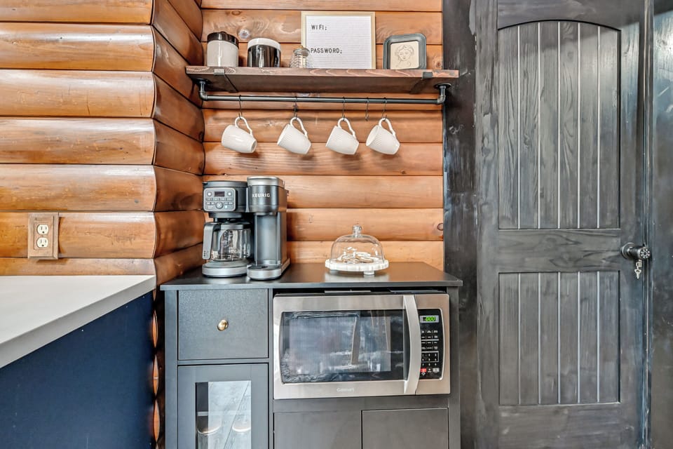 House (1 Bedroom) | Interior