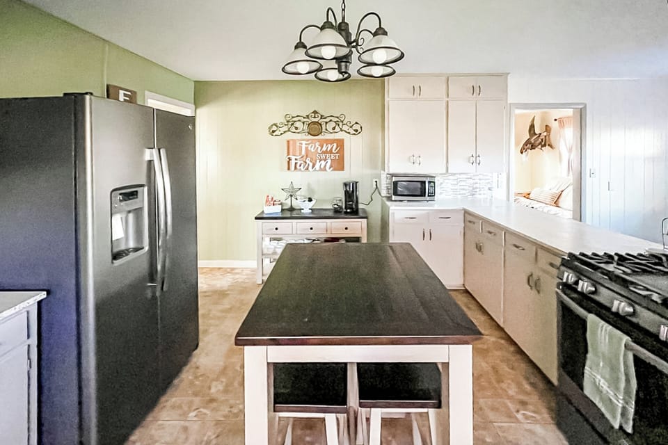 House (2 Bedrooms) | Interior