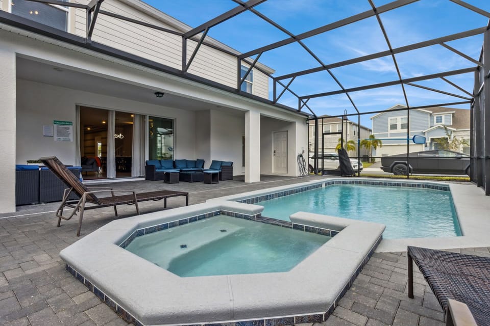 Beautiful private pool and spa where kids can splash and adults can unwind.