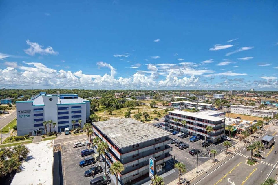 Wake up to sweeping coastline views and easy beach access from Bay View Resort in the heart of Myrtle Beach.