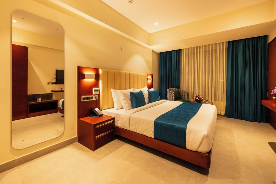 In-room safe, desk, laptop workspace, blackout drapes