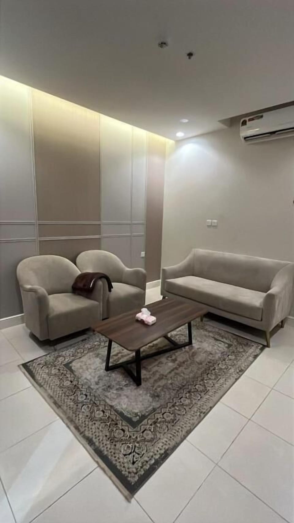 Classic Studio Suite | Living area