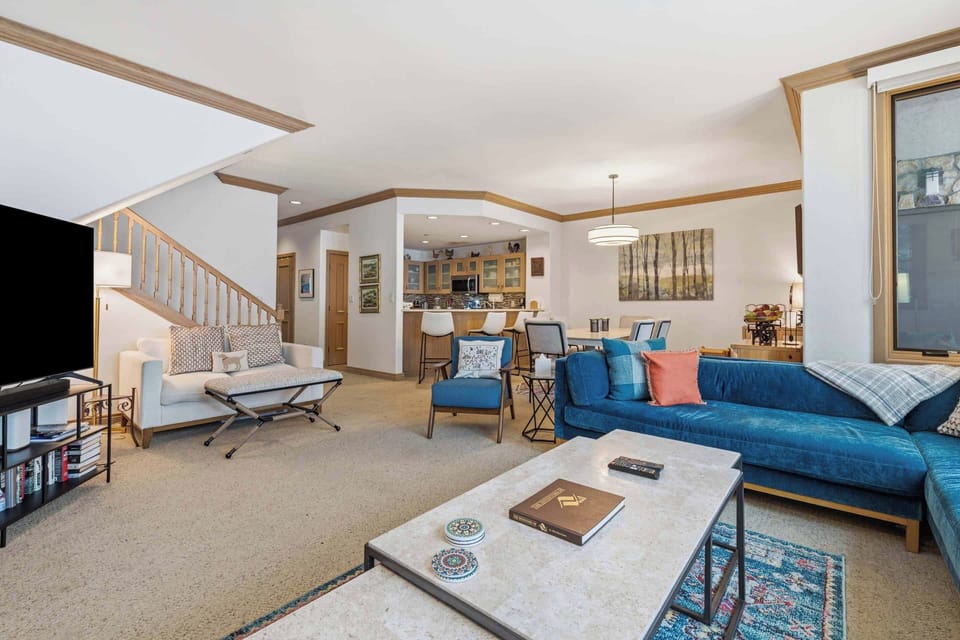 highlandsslopeside-222-8789_54969996965_o