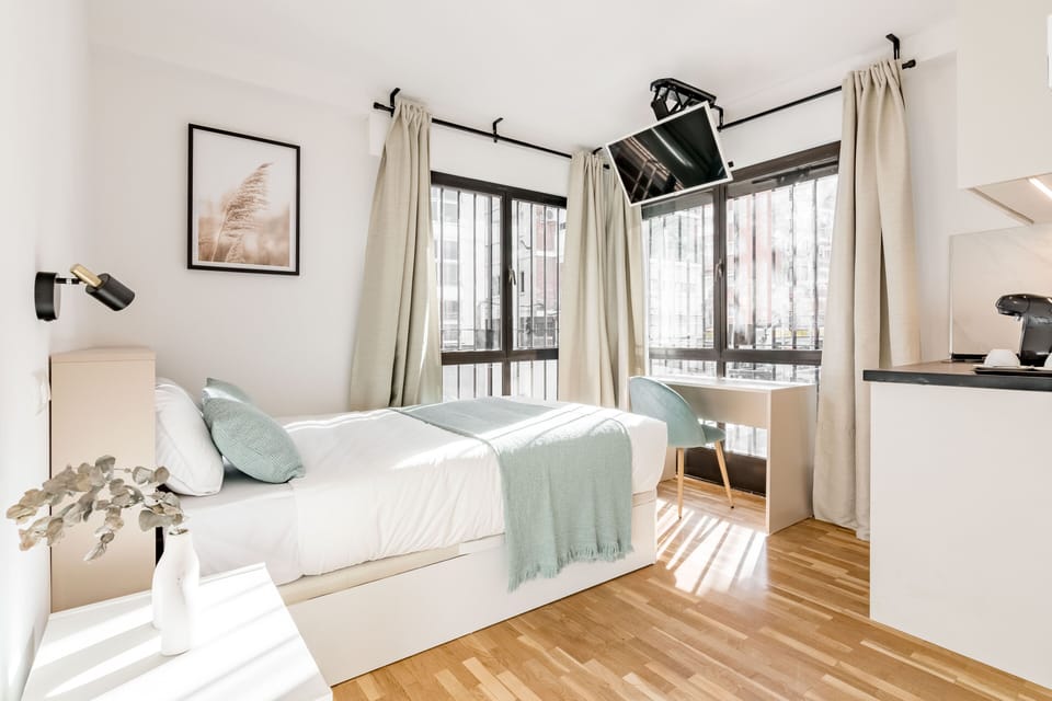 Standard Double Room | Iron/ironing board, free WiFi
