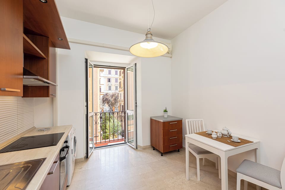 Apartment | Private kitchen | Microwave, dishwasher, espresso maker, coffee/tea maker