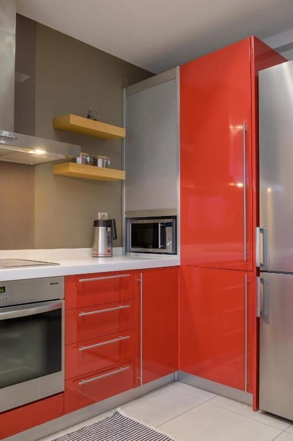 City House, 3 Bedrooms, City View | Private kitchen | Espresso maker, coffee/tea maker, full-size fridge, microwave