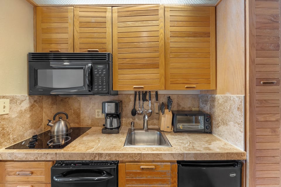 Condo (1 Bedroom) | Property amenity