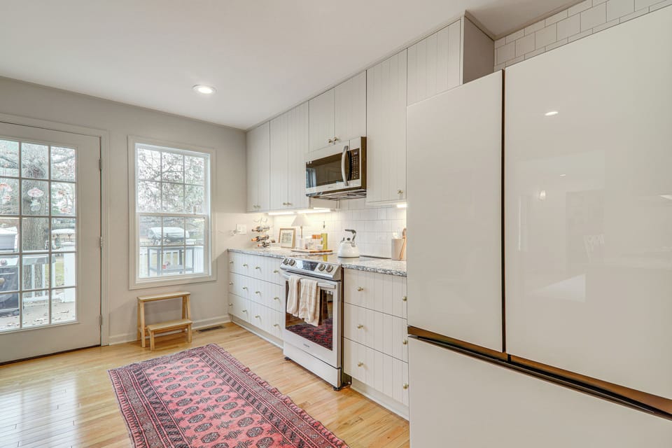Kitchen | Dishwasher | Drip Coffee Maker | 1st Floor