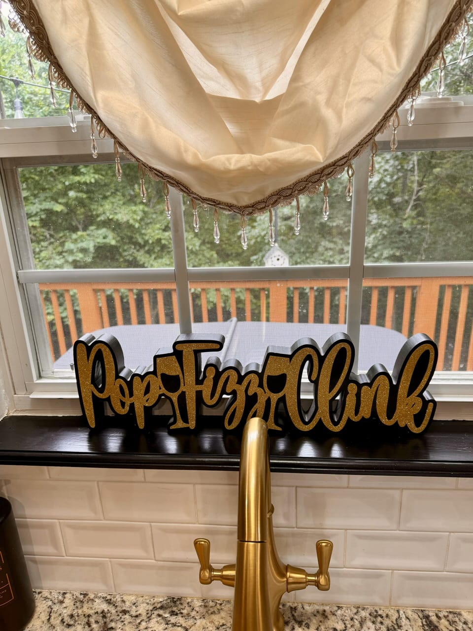 Pop Fizz Clink