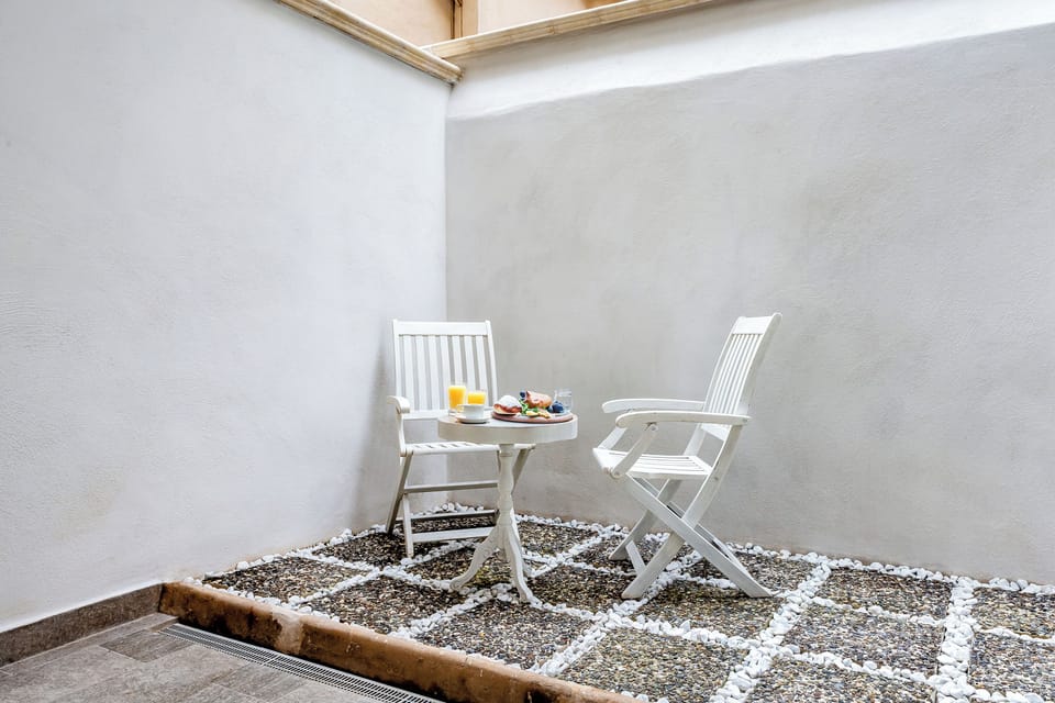 Sitting Area