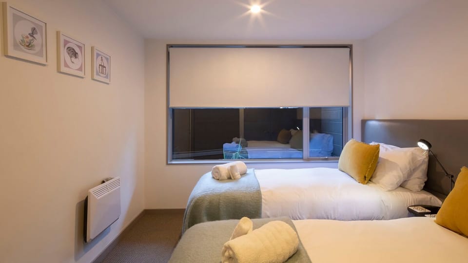 Twin Bedroom