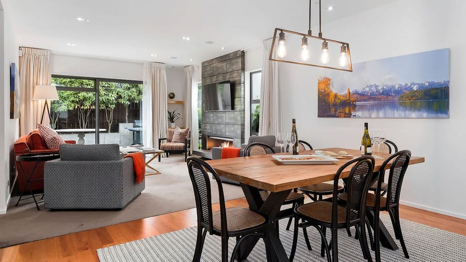 Dining/Living area