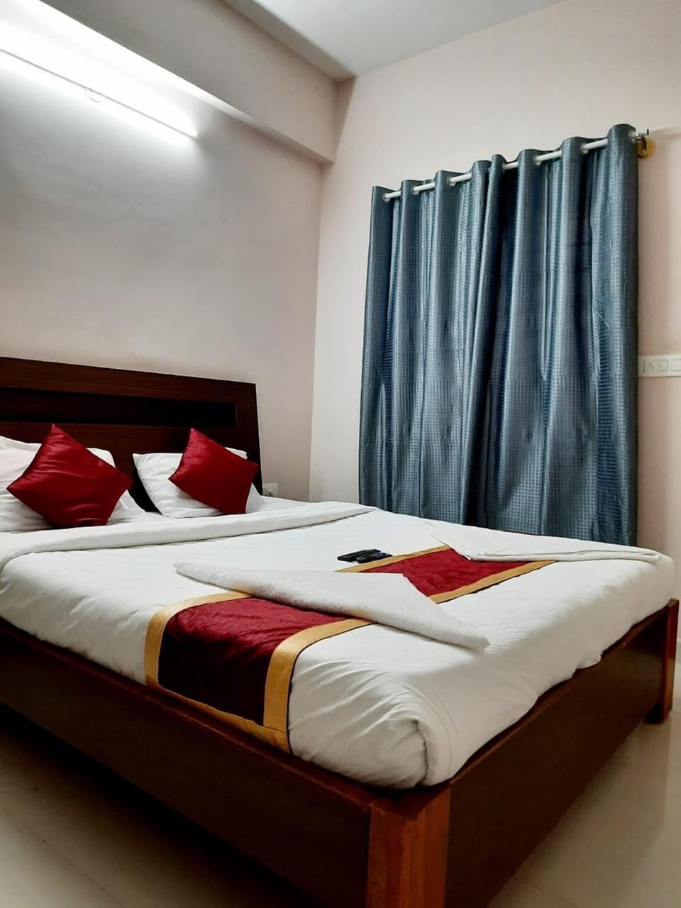 Standard Room | Desk, laptop workspace, free WiFi, bed sheets