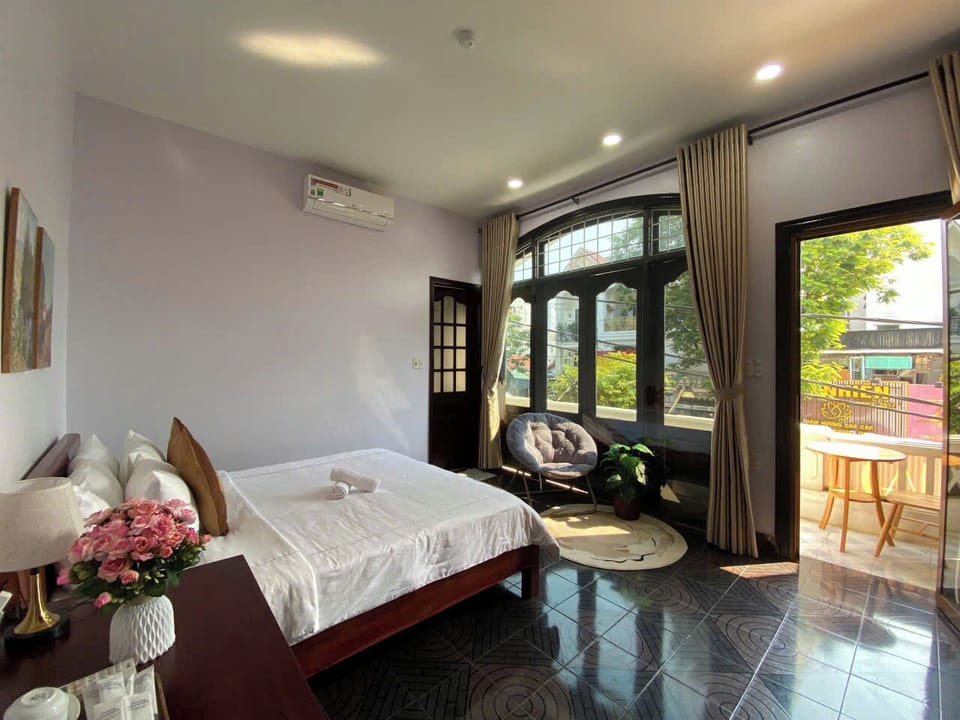 Deluxe Double Room, Balcony, City View | Free WiFi