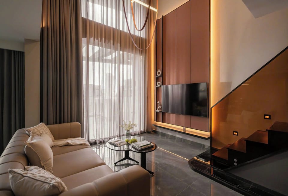 Basic Apartment, Balcony, City View | Desk, laptop workspace, soundproofing, free WiFi
