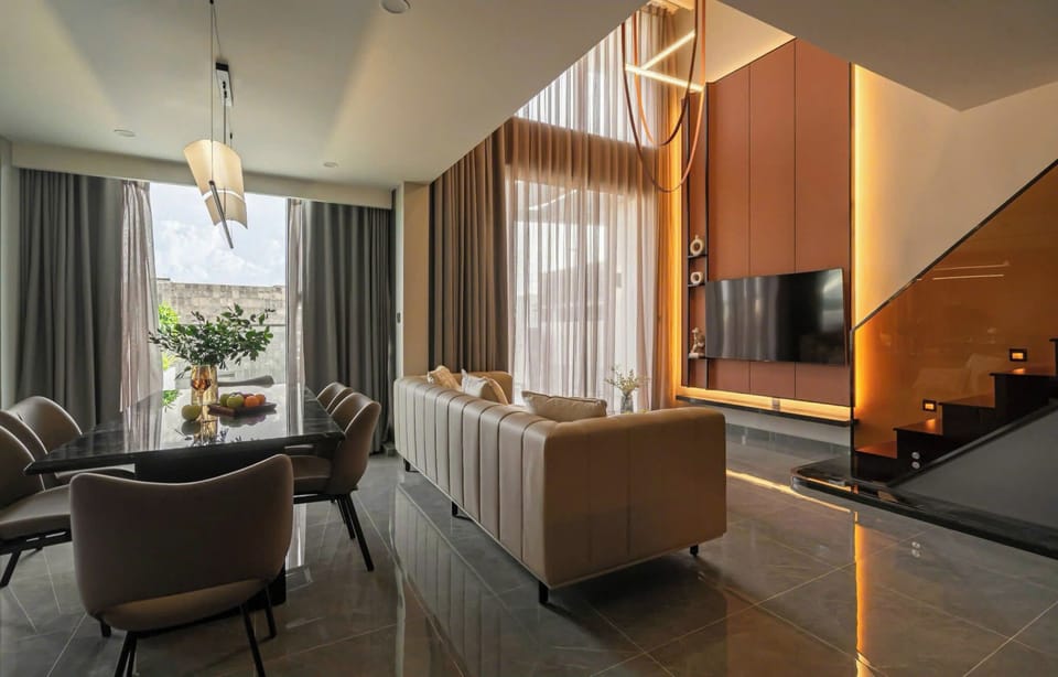 Basic Apartment, Balcony, City View | Desk, laptop workspace, soundproofing, free WiFi