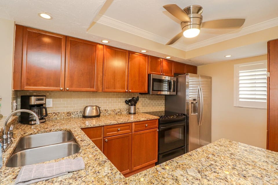 St. Augustine Beach Rentals Kitchen
