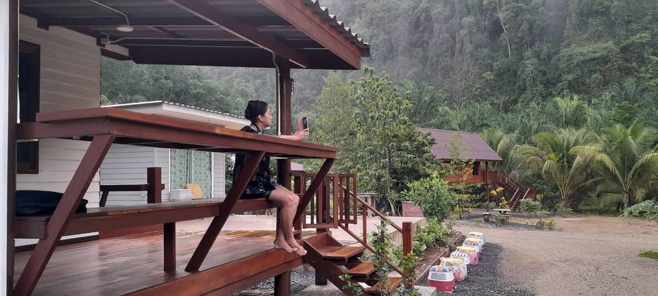 House, 1 Bedroom, Smoking, Terrace | Property grounds
