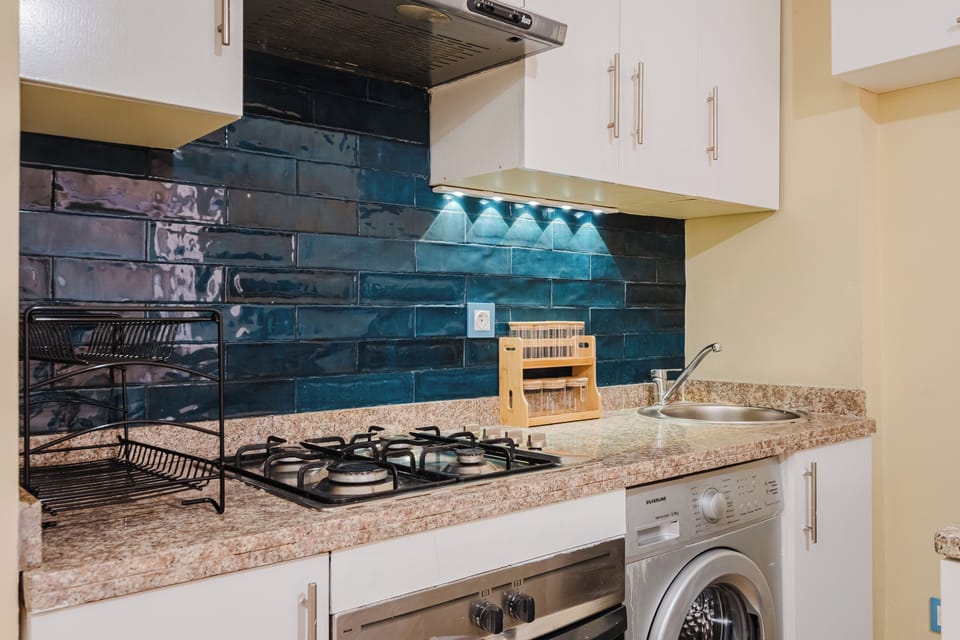 Comfort Apartment, Non Smoking, Balcony | Private kitchen | Shared fridge, microwave, espresso maker