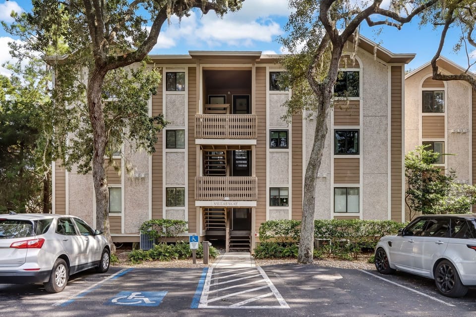 Condo, 2 Bedrooms | Exterior