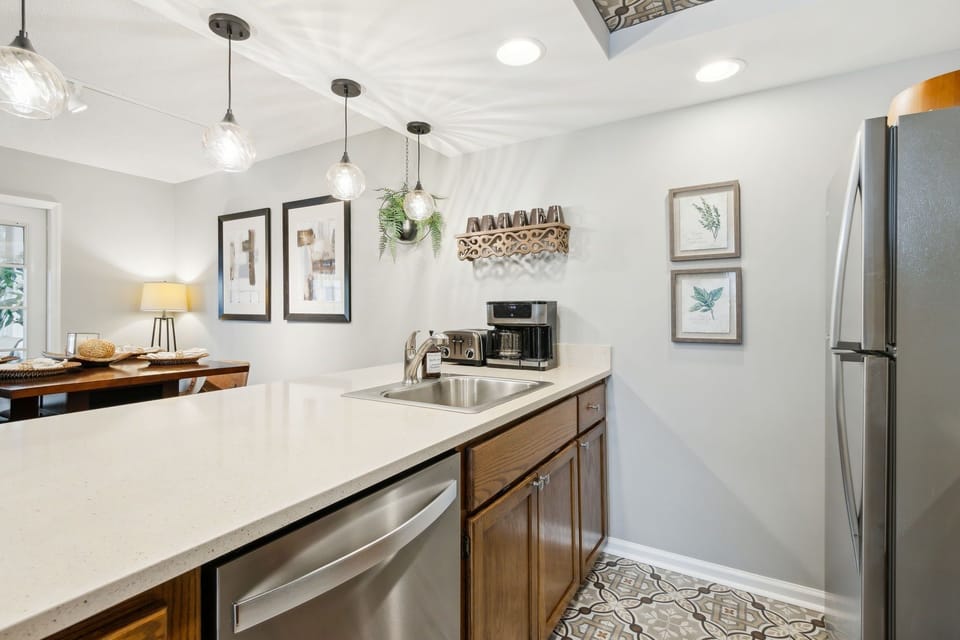 Duplex, 2 Bedrooms | Private kitchen | Coffee/tea maker, fridge, oven, toaster