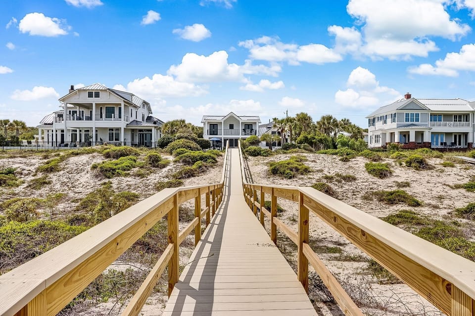 House, 4 Bedrooms | Exterior