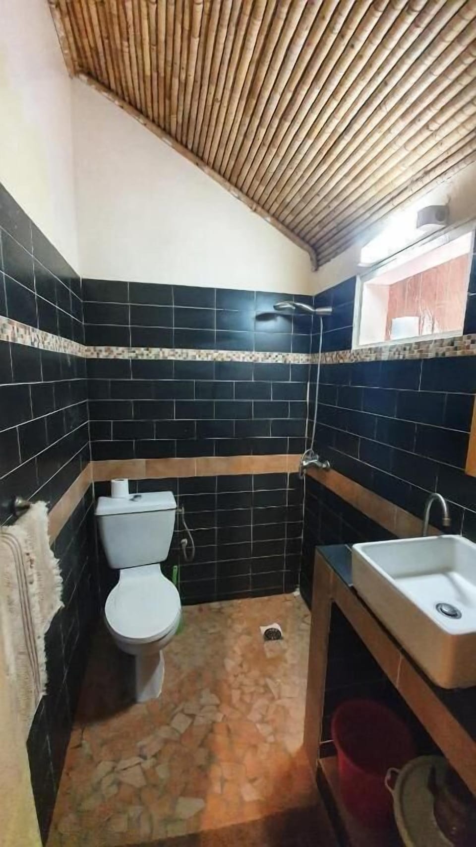 Double Room, Pool View | Bathroom