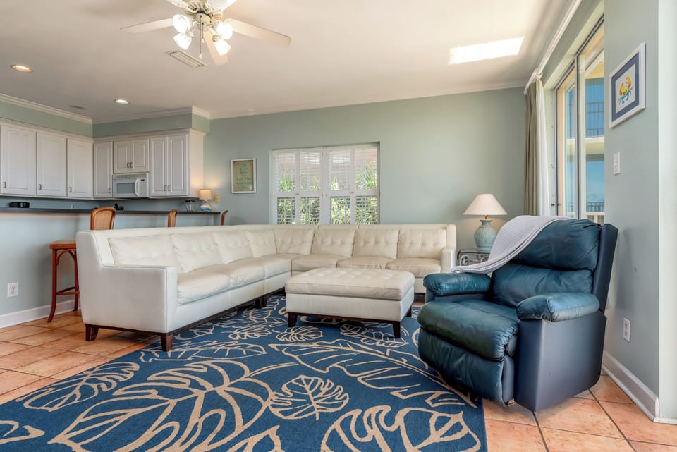 Dauphin Luv Unit A Living Room Seating